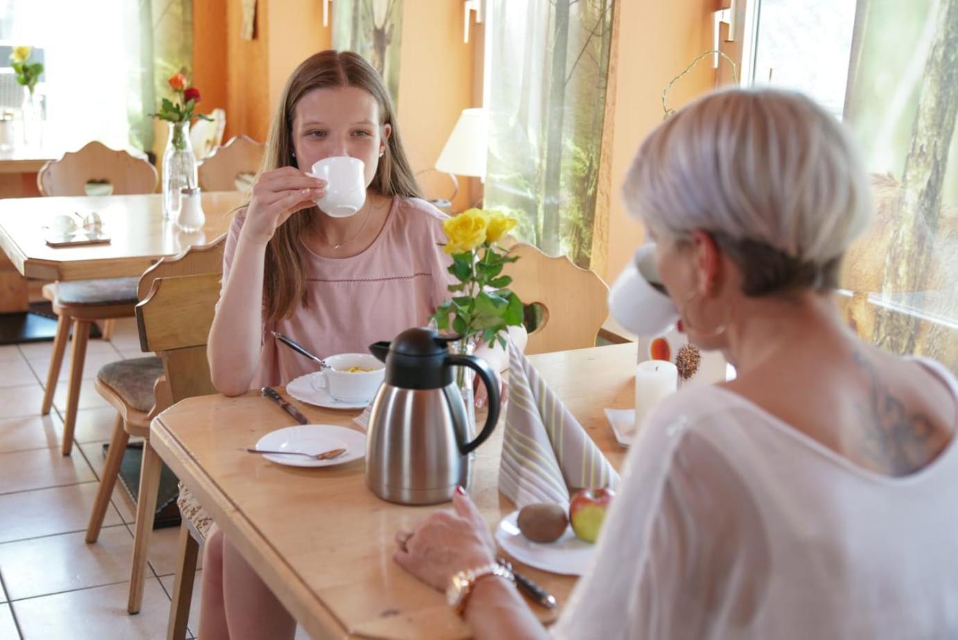Hotel Restaurant Lindenhof Bad Laasphe Luaran gambar